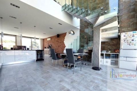 Villa i Torrevieja, Alicante, Torrevieja - € 709.000 | Ref: 701-VTOR1 - foto 18