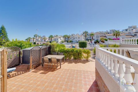 Villa i Orihuela Costa, Alicante, Orihuela Costa - € 395.000 | Ref: 855-   COR2806 - foto 4