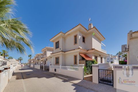 Villa i Orihuela Costa, Alicante, Orihuela Costa - € 395.000 | Ref: 855-   COR2806 - foto 13