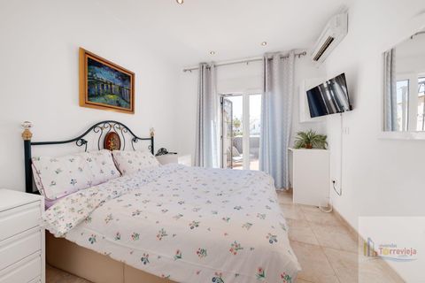 Villa i Orihuela Costa, Alicante, Orihuela Costa - € 395.000 | Ref: 855-   COR2806 - foto 16