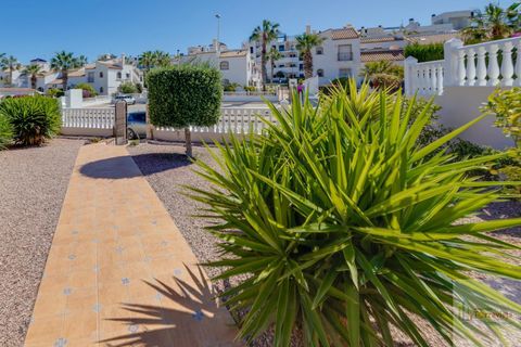 Villa i Orihuela Costa, Alicante, Orihuela Costa - € 395.000 | Ref: 855-   COR2806 - foto 18
