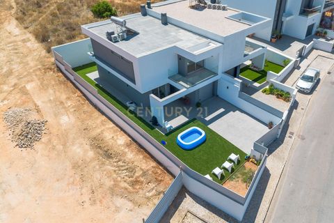 Villa i Estombar, Faro, Estombar - € 599.000 | Ref: C0240-03549 - foto 2