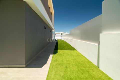 Villa i Estombar, Faro, Estombar - € 599.000 | Ref: C0240-03549 - foto 10