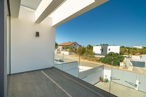 Villa i Estombar, Faro, Estombar - € 599.000 | Ref: C0240-03549 - foto 16