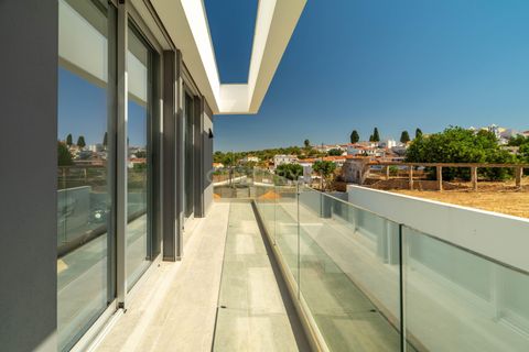 Villa i Estombar, Faro, Estombar - € 599.000 | Ref: C0240-03549 - foto 28