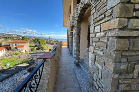 Villa a Sanremo, Imperia, Sanremo - € 1.100.000 | Ref: 327 - foto 11