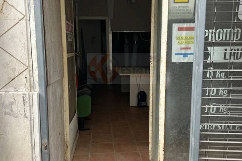 Erhvervsejendom i Sassari, Sassari, Sassari - € 30.000 | Ref: 13903 - foto 3