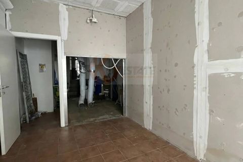Erhvervsejendom i Sassari, Sassari, Sassari - € 30.000 | Ref: 13903 - foto 5