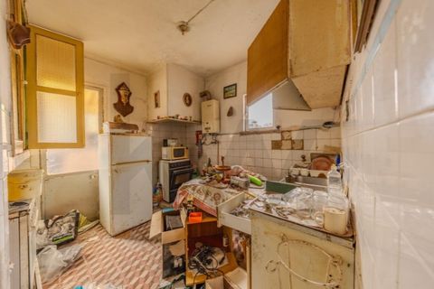 Villa i Carnaxide, Lisbon, Carnaxide - € 470.000 | Ref: KWPT-026686 - foto 16