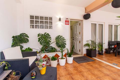Villa em Loures, Lisbon, Loures - € 700.000 | Ref: C0364-04379 - foto 2