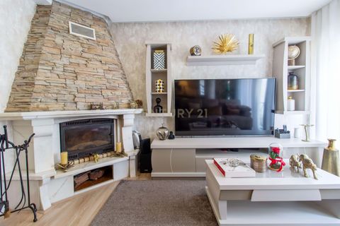 Villa em Loures, Lisbon, Loures - € 700.000 | Ref: C0364-04379 - foto 33