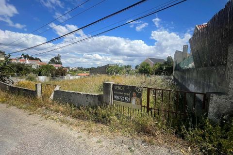Helårsgrund i Almada, Setubal, Almada - € 145.000 | Ref: C0364-05523 - foto 1