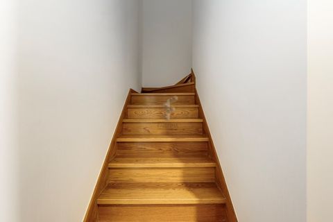Dúplex a Alges, Lisbon, Alges - € 3.245/mes | Ref: Duplex T3 com amplo terraço e vista de rio - foto 14