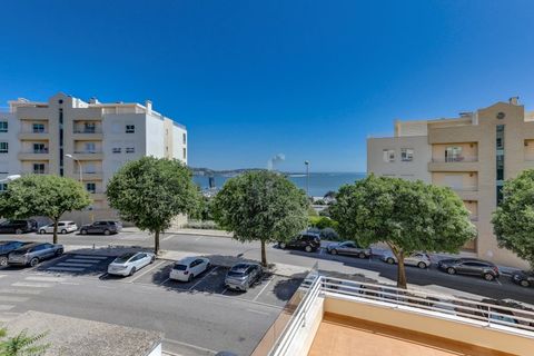 Dúplex a Alges, Lisbon, Alges - € 3.245/mes | Ref: Duplex T3 com amplo terraço e vista de rio - foto 23