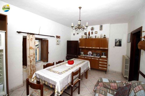 Villa a Castelli, Teramo, Castelli - € 25.000 | Ref: EL1144-848963 - foto 3
