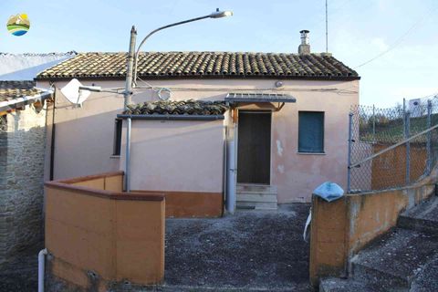 Villa a Castelli, Teramo, Castelli - € 25.000 | Ref: EL1144-848963 - foto 5