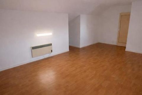 Villa a Orleans, Loiret, Orleans - € 1.425/mes | Ref: 868600 - foto 7