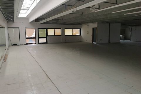 L'establiment comercial a Marcon, Venice, Marcon - € 1.600/mes | Ref: 737 - foto 3
