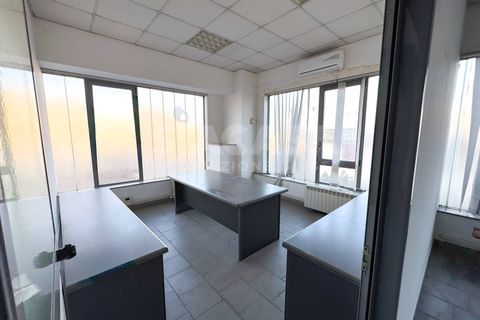 Propriedade comercial em Vimercate, Monza and Brianza, Vimercate - € 6.000/mês | Ref: CAP.VIMERCATE-TS6000A - foto 10