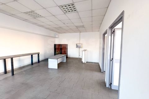 Propriedade comercial em Vimercate, Monza and Brianza, Vimercate - € 6.000/mês | Ref: CAP.VIMERCATE-TS6000A - foto 11