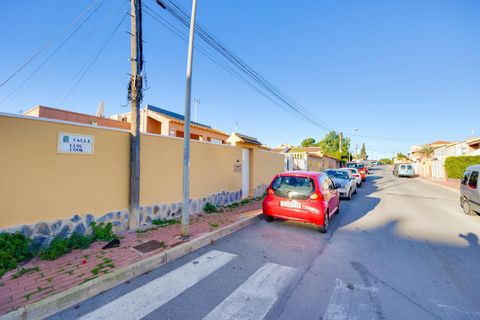 Villa a Torrevieja, Alicante, Torrevieja - € 236.500 | Ref: AM-02166/8919 - foto 32