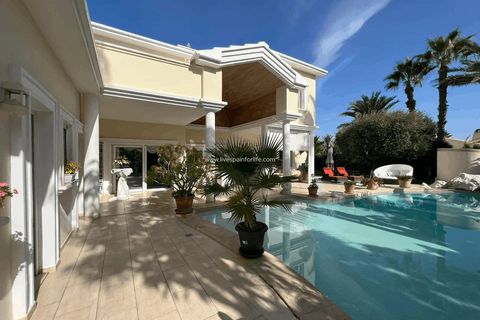 Villa i Cabo Roig, Alicante, Cabo Roig - € 1.399.000 | Ref: CABO NNC - foto 1
