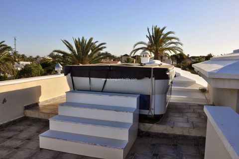 Villa i Cabo Roig, Alicante, Cabo Roig - € 1.399.000 | Ref: CABO NNC - foto 25