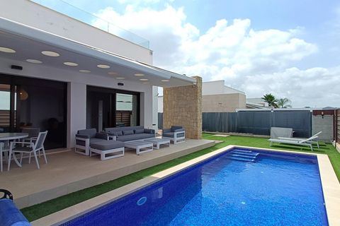 Villa i Orihuela, Alicante, Orihuela - € 449.475 | Ref: MLSC1902042/13477 - foto 33