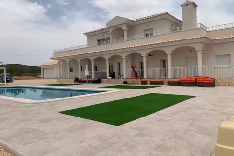 Villa i Pinoso, Alicante, Pinoso - € 611.000 | Ref: DM-61638 - foto 7