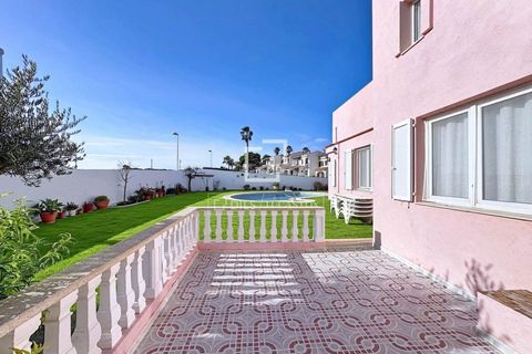 Villa a Es Castell, Menorca, Es Castell - € 1.200.000 | Ref: MEN66116 - foto 23