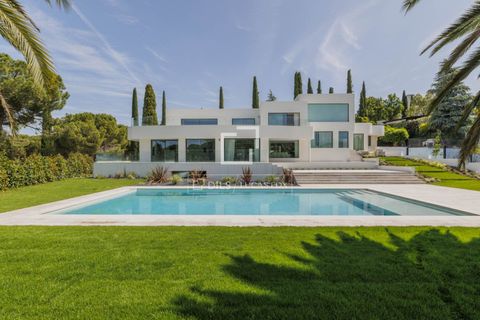 Villa i Boadilla Del Monte, Madrid, Boadilla Del Monte - € 4.990.000 | Ref: POZ52317 - foto 1