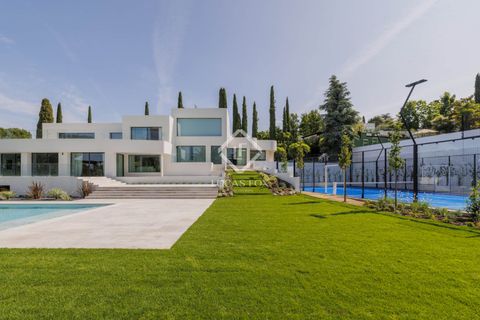 Villa i Boadilla Del Monte, Madrid, Boadilla Del Monte - € 4.990.000 | Ref: POZ52317 - foto 4