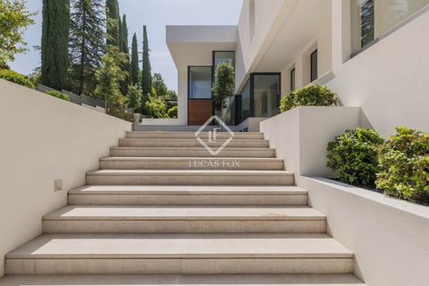 Villa i Boadilla Del Monte, Madrid, Boadilla Del Monte - € 4.990.000 | Ref: POZ52317 - foto 13