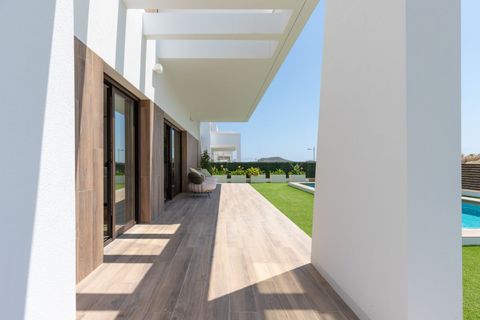 Villa a Finestrat, Alicante, Finestrat - € 585.000 | Ref: S-4718/13675 - foto 3