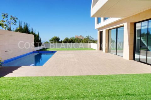 Villa a Finestrat, Alicante, Finestrat - € 1.150.000 | Ref: S-4371/13675 - foto 2