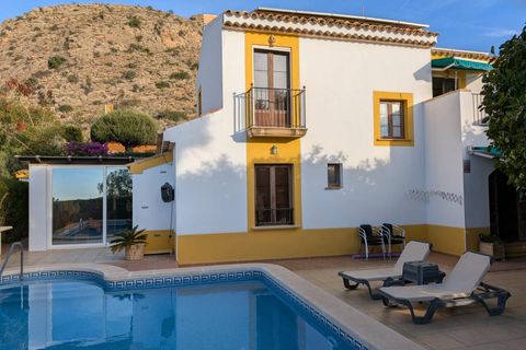 Villa i Finestrat, Alicante, Finestrat - € 699.950 | Ref: S-4787/13675 - foto 1