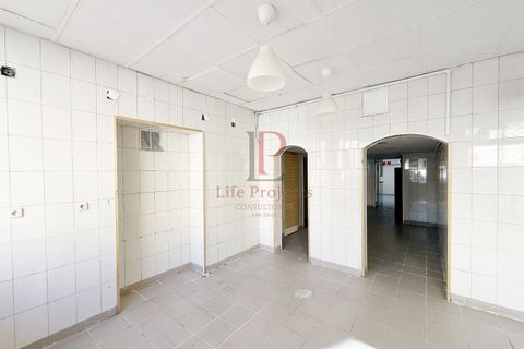 Erhvervsejendom i Amadora, Lisbon, Amadora - € 206.000 | Ref: LPCA212 - foto 2