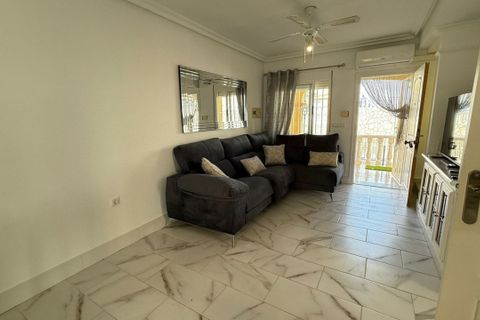 Villa i Orihuela Costa, Alicante, Orihuela Costa - € 230.000 | Ref: 749353 - foto 3