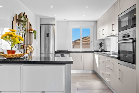 Villa i Torrevieja, Alicante, Torrevieja - € 284.000 | Ref: 748870 - foto 7