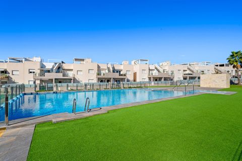 Villa i Torrevieja, Alicante, Torrevieja - € 284.000 | Ref: 748870 - foto 26