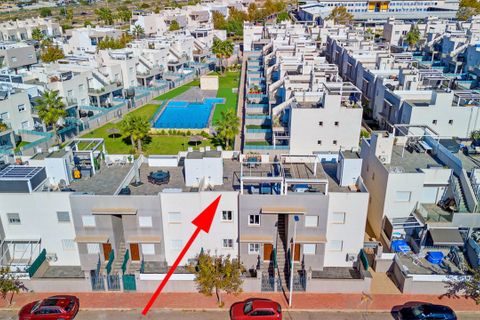 Villa i Torrevieja, Alicante, Torrevieja - € 284.000 | Ref: 748870 - foto 31