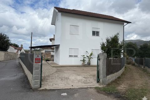 Villa a Valenca, Viana do Castelo, Valenca - € 240.000 | Ref: UNU F1-08-21 - foto 12