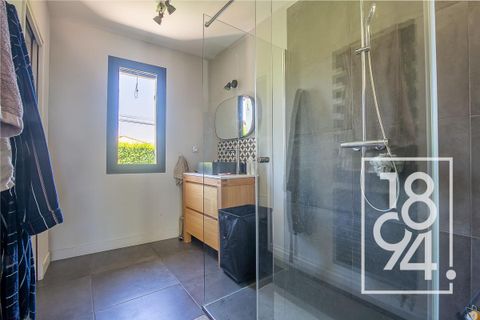 Villa i Marseille, Bouches-du-Rhone, Marseille - € 830.000 | Ref: EEKF-483-H32 - foto 14