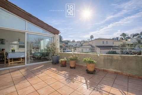 Leilighet i Marseille, Bouches-du-Rhone, Marseille - € 380 000 | Ref: H1RT-F0Z-BQB - foto 2