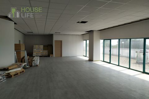 Erhvervsejendom i Thiene, Vicenza, Thiene - € 110.000 | Ref: HL1494a - foto 3
