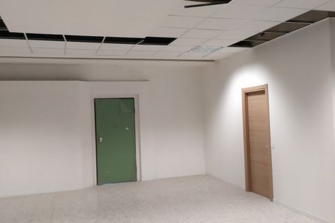 Erhvervsejendom i Thiene, Vicenza, Thiene - € 110.000 | Ref: HL1494a - foto 4