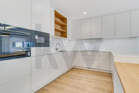 Villa i Almada, Setubal, Almada - € 1.690.000 | Ref: KWPT-024523 - foto 9