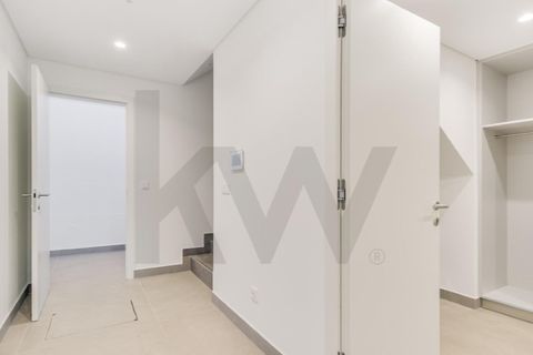 Villa i Almada, Setubal, Almada - € 1.690.000 | Ref: KWPT-024523 - foto 48