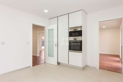 Villa i Cascais, Lisbon, Cascais - € 1.250.000 | Ref: PROP-005928 - foto 9