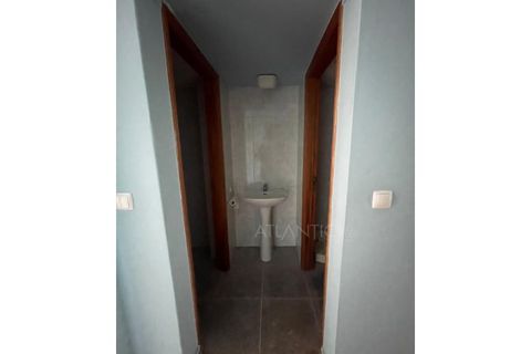 Erhvervsejendom i Queluz, Lisbon, Queluz - € 135.000 | Ref: BOT_730 - foto 7